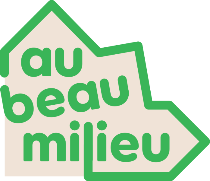 Au Beau Milieu